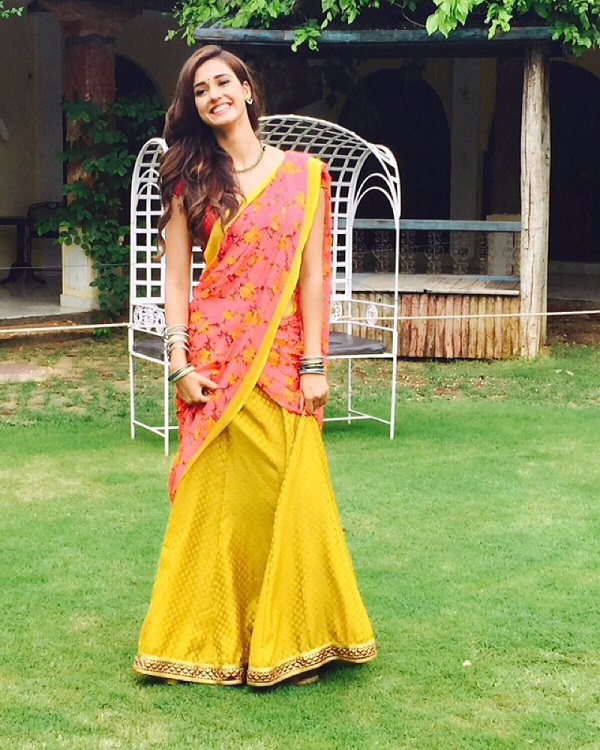 Disha Patani Pictures in Saree