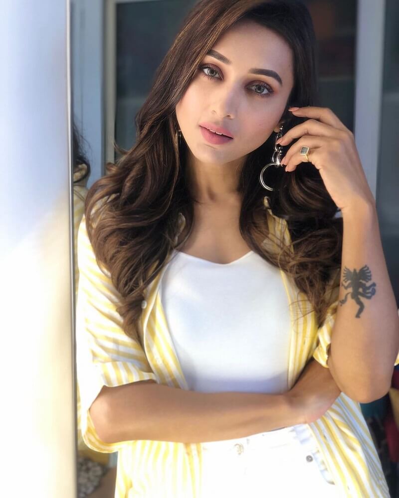 Mimi Chakraborty Instagram Photos