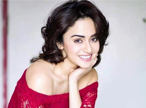 AMRUTA KHANVILKAR Khatron Ke Khiladi Season 10 Contestant