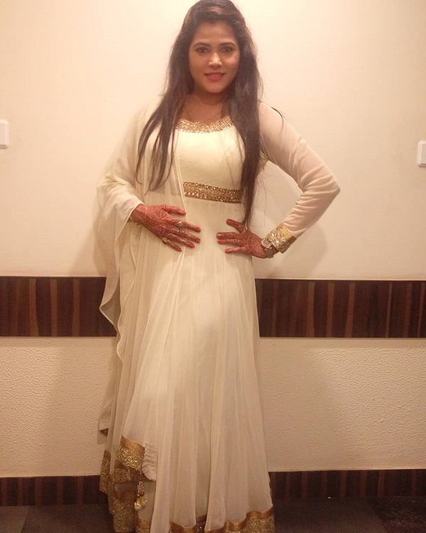 Bhojpuri Actress Seema Singh latest pictures