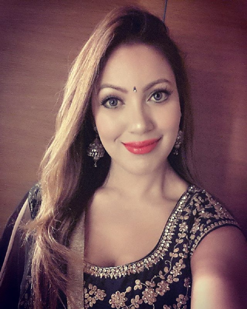 Munmun Dutta Hot and Sexy Pictures